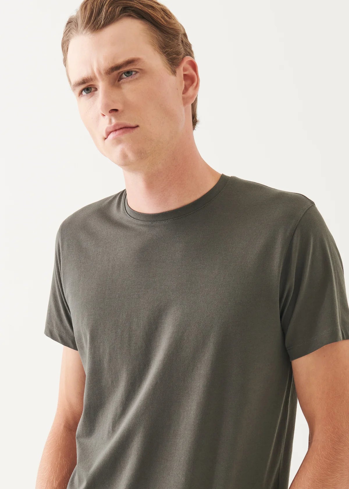 Iconic Pima Cotton Stretch T-Shirt in Thyme