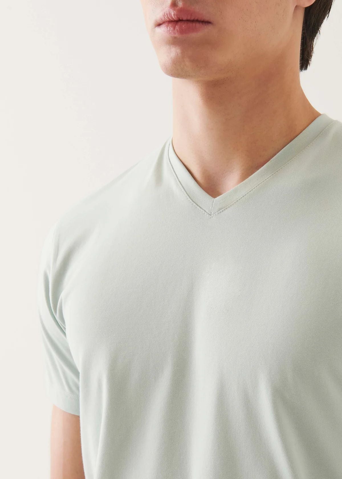 Iconic Pima Cotton V-Neck in Waterscape