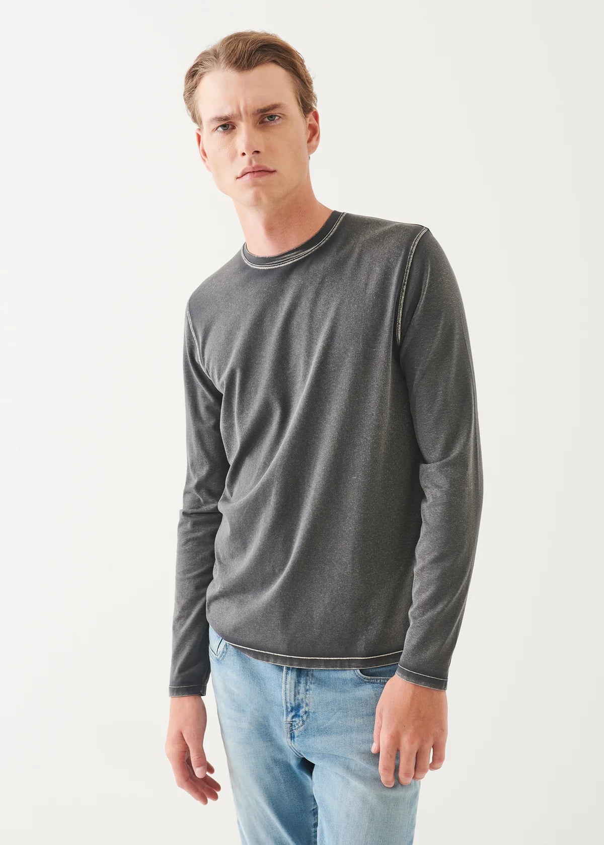 Pima Cotton Stretch Vintage Wash Long Sleeve T-Shirt in Soot