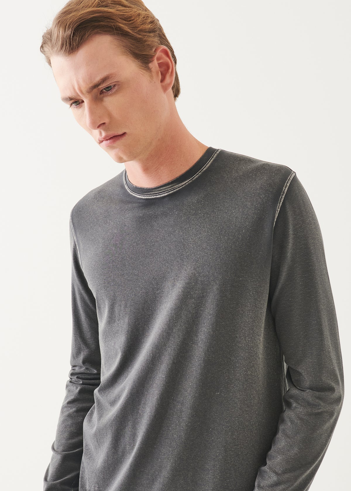 Pima Cotton Stretch Vintage Wash Long Sleeve T-Shirt in Soot