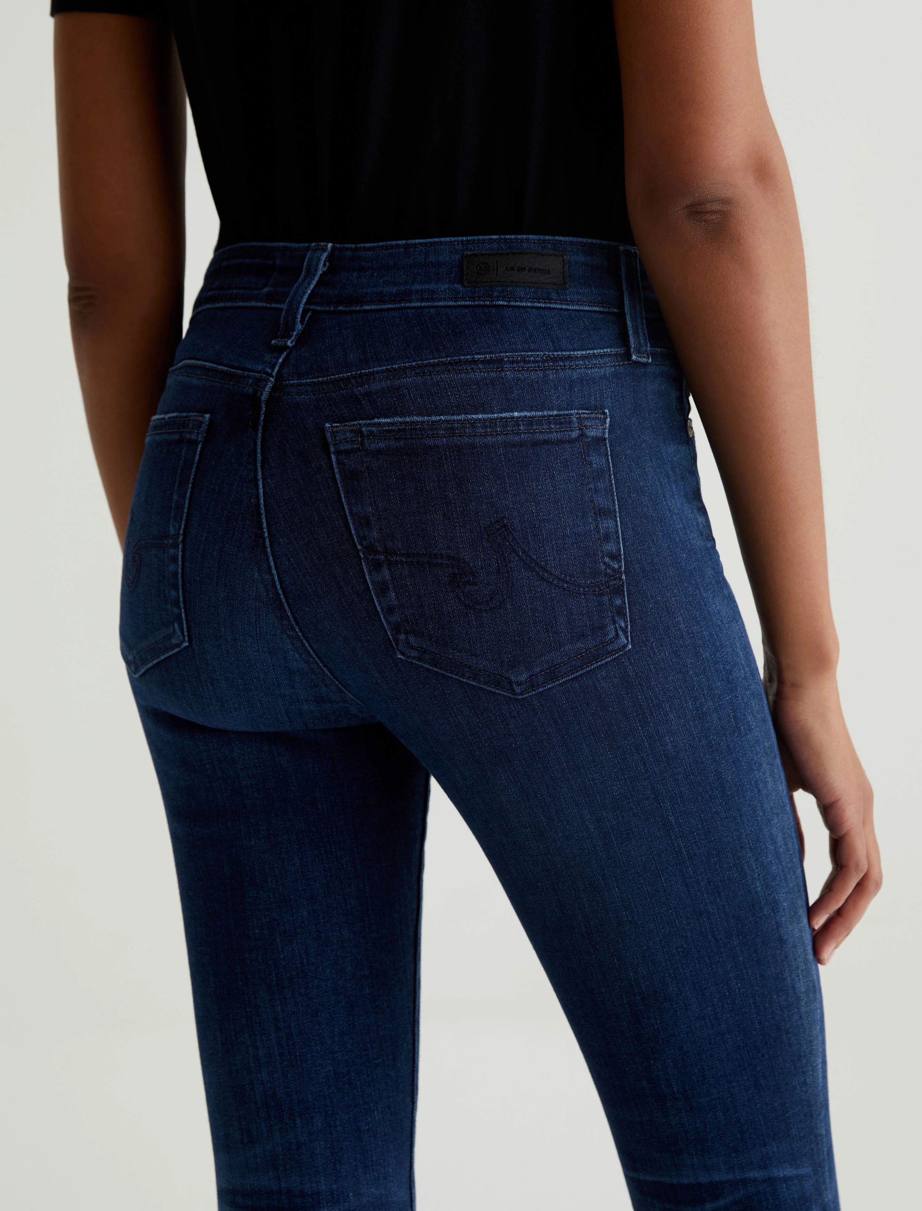 Mari Mid-Rise Slim Straight Leg Jean in 5 Years Blue Essence