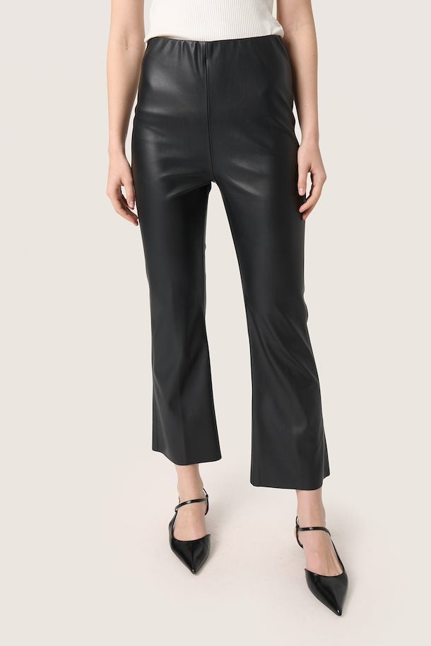 Kaylee Kickflare Trousers in Black