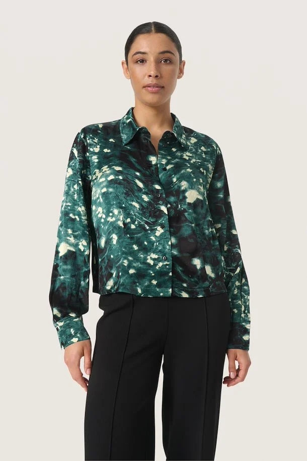 Miria Shirt in Rain Forrest Splash Print