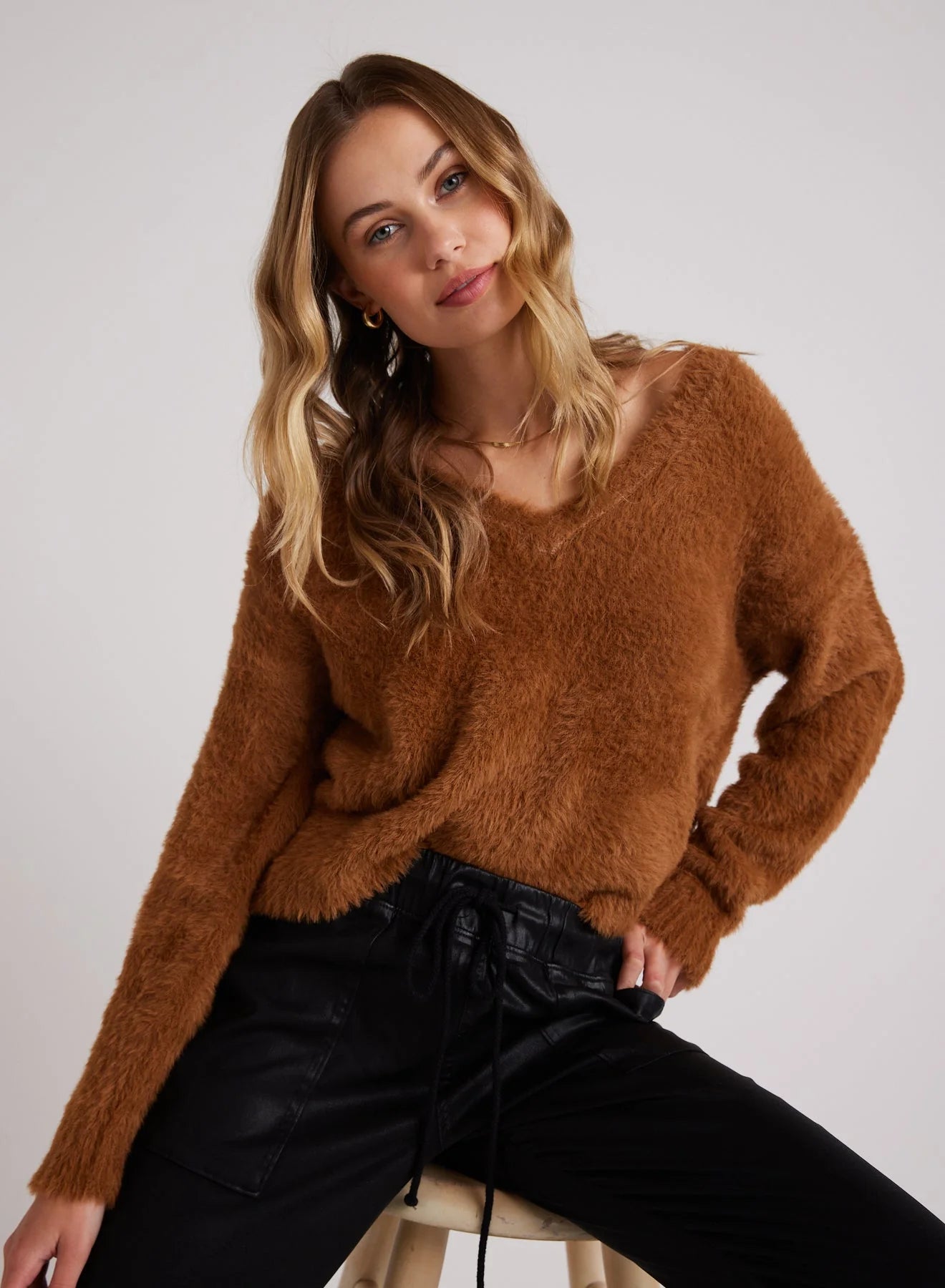 Slouchy V-Neck  Sweater in Twilight Gold