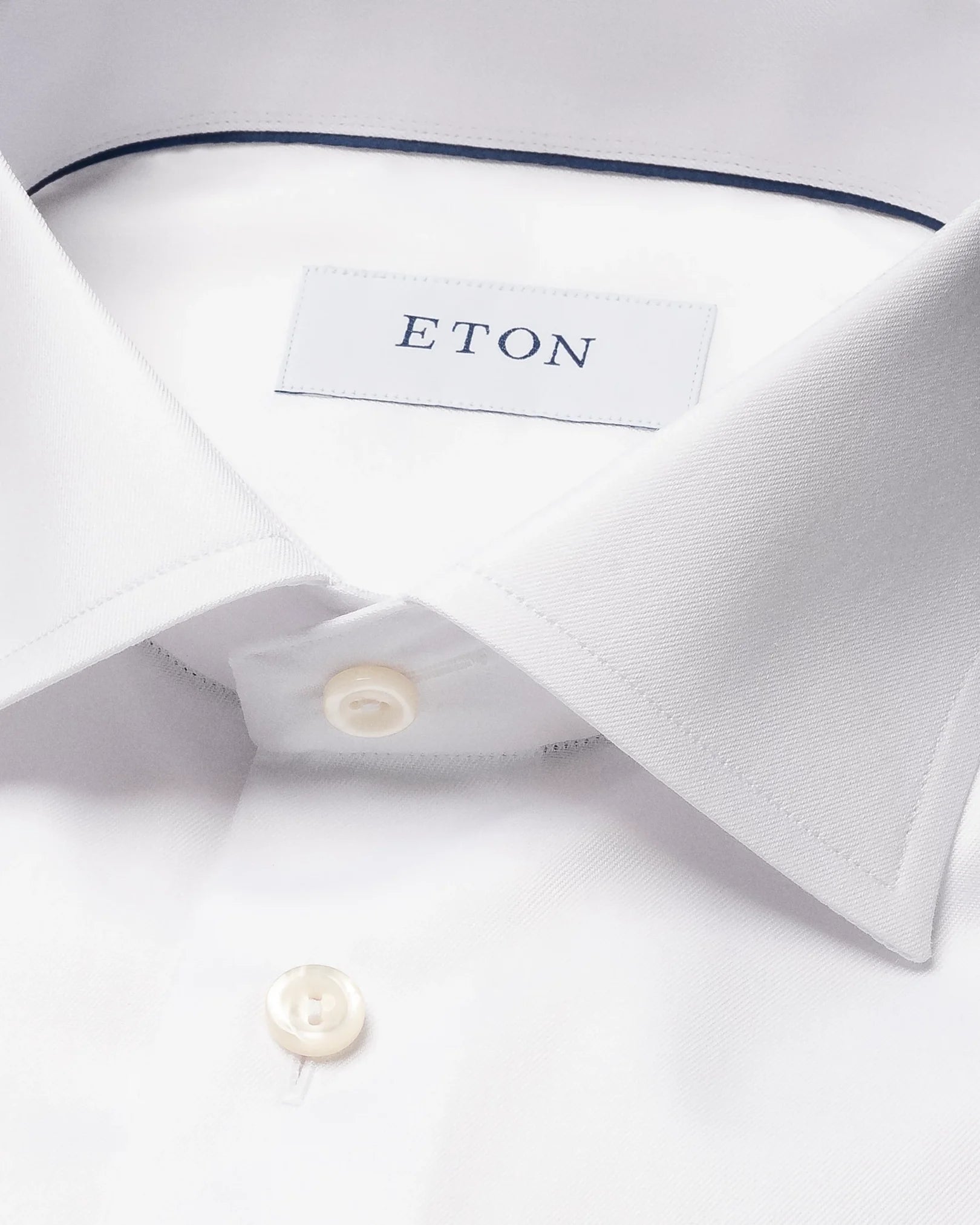 Signature Twill Contemporary Fit Dress Shirt in White