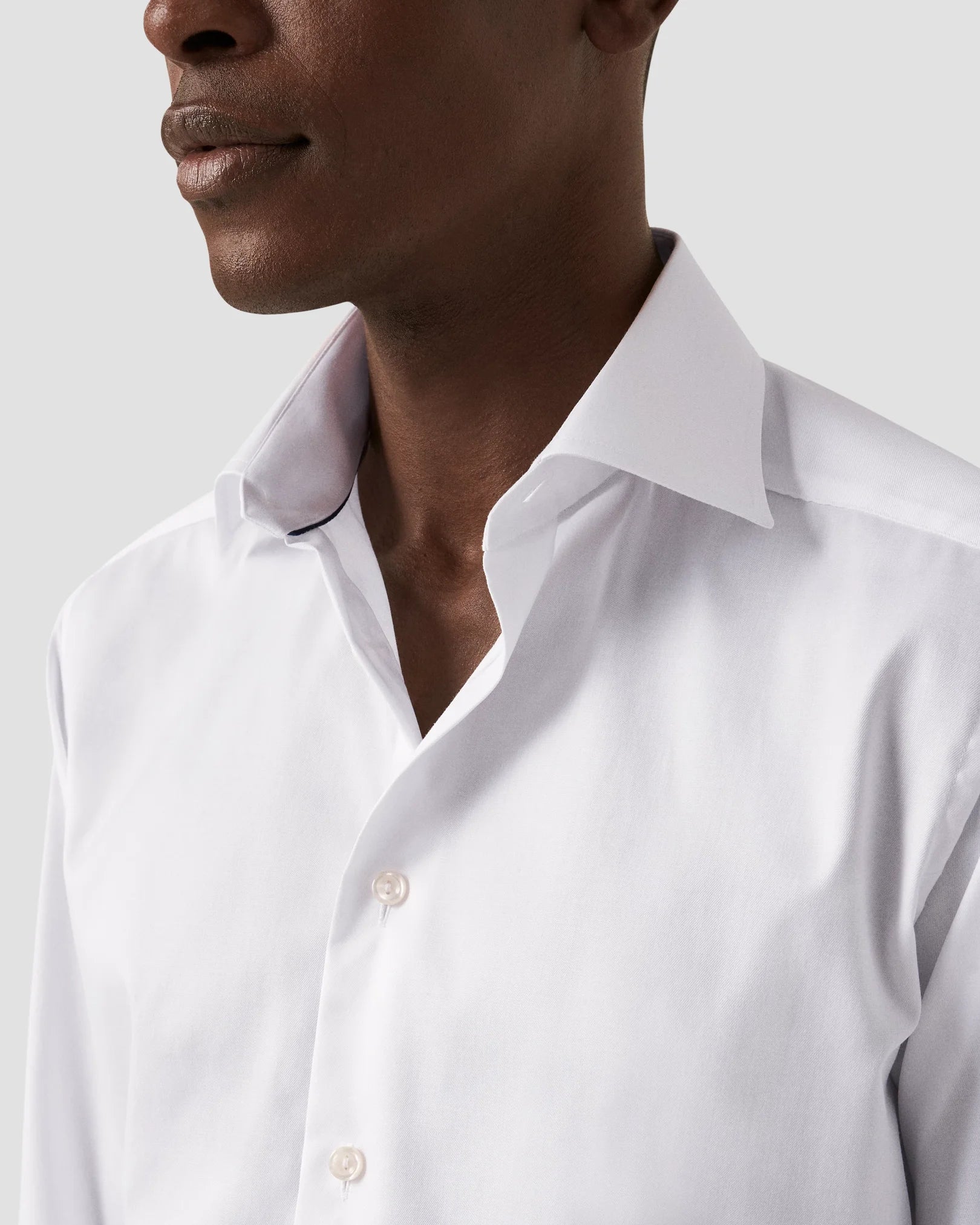 Signature Twill Contemporary Fit Dress Shirt in White